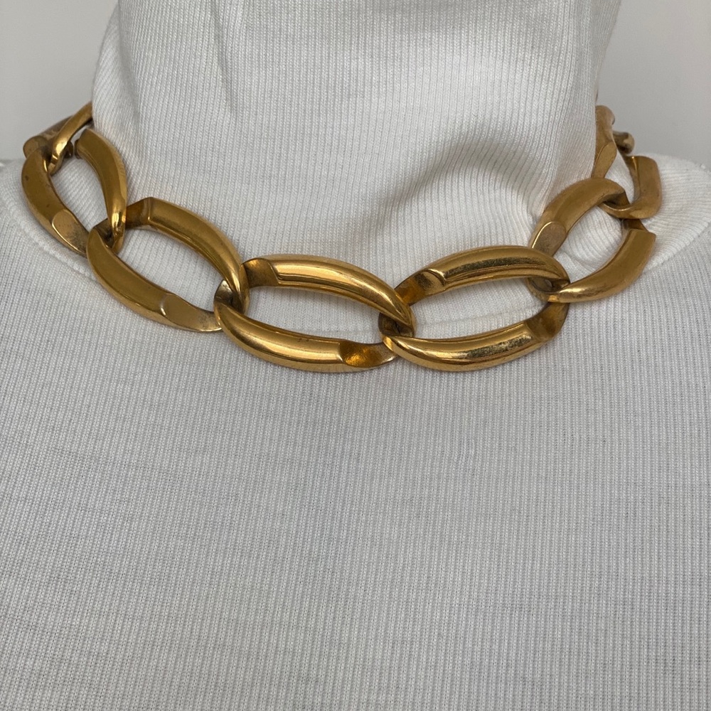 Gold vintage chain link necklace